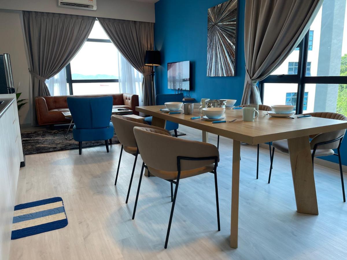 Seaview Luxury Condo Homestay 2Bed 2Bath Jesselton Quay By R2 Residence Kota Kinabalu Exterior photo