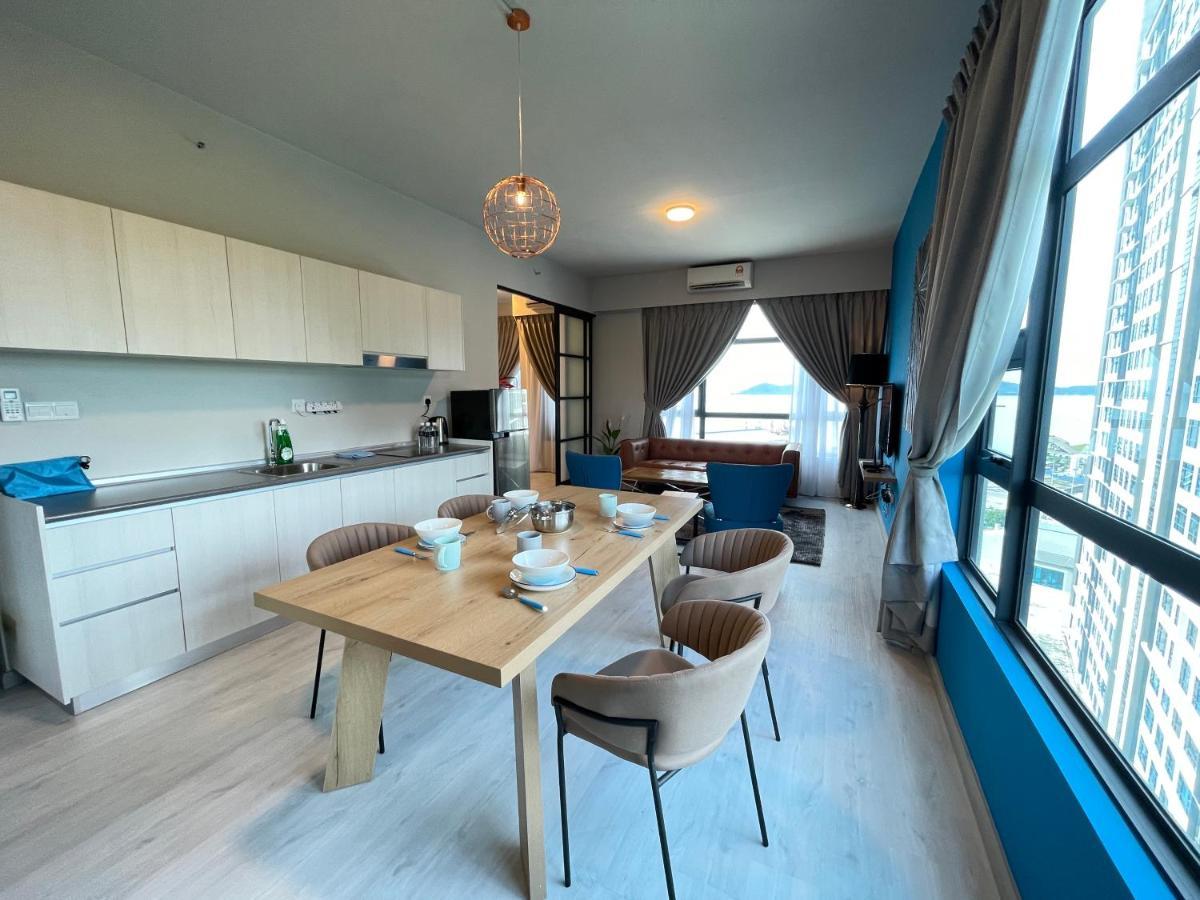 Seaview Luxury Condo Homestay 2Bed 2Bath Jesselton Quay By R2 Residence Kota Kinabalu Exterior photo