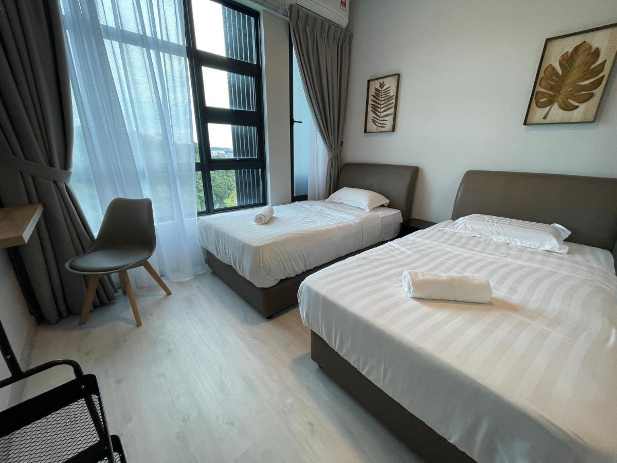 Seaview Luxury Condo Homestay 2Bed 2Bath Jesselton Quay By R2 Residence Kota Kinabalu Exterior photo